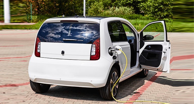 Does the Electric Motor Have a Charge?